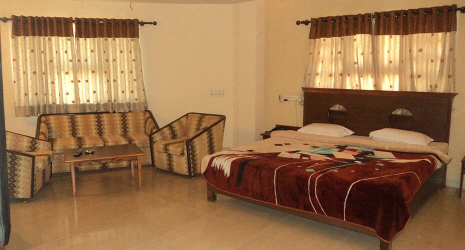 Dariyalal Hotel, Morbi 2